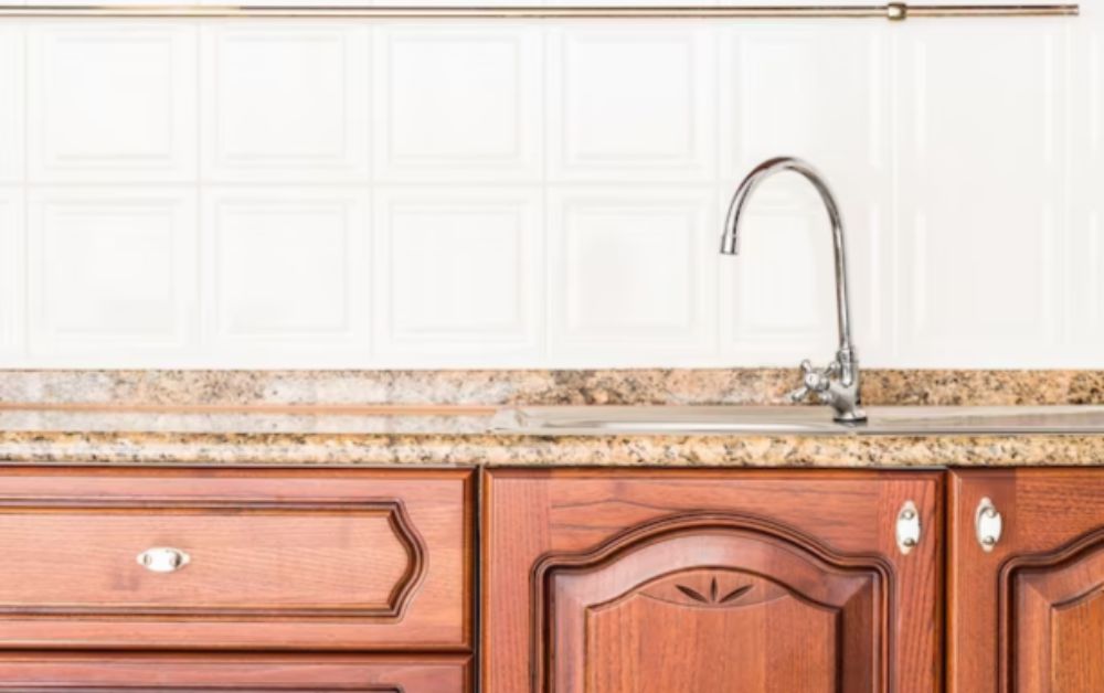 What are the essential tips to maintain your quartz countertops